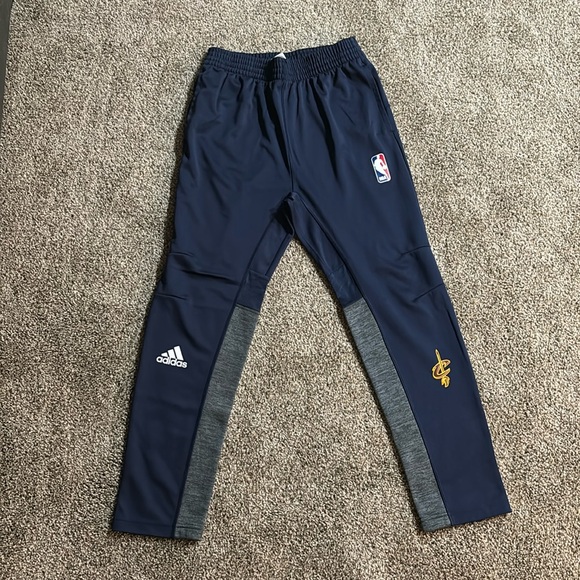 adidas Other - Adidas NBA Cleveland Cavs Sweatpants